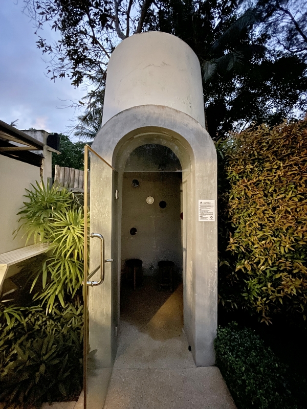 Outdoor Thai herbal steam room in couple treatment room at Oasis Tropical Retreat Spa