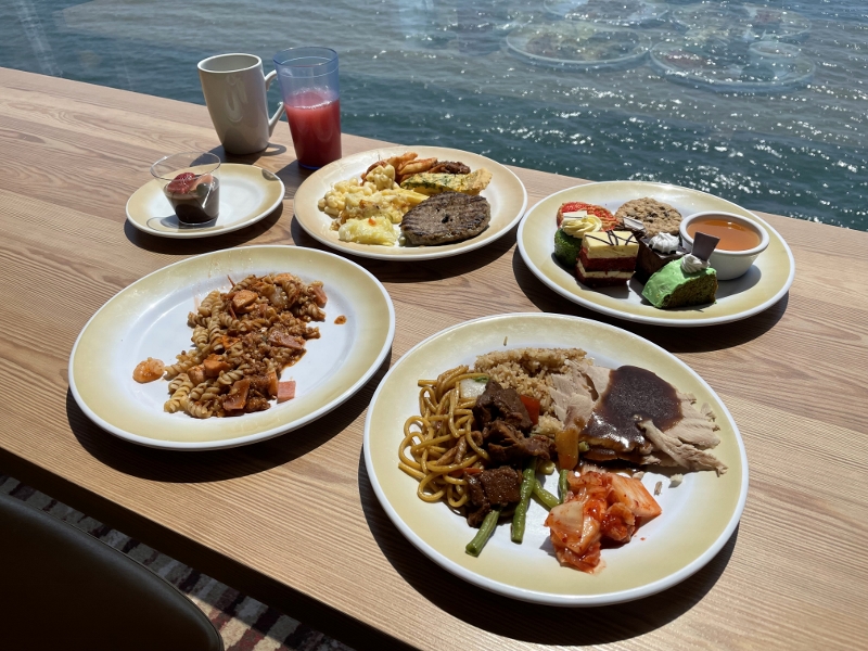 Lunch buffet dishes from Windjammer restaurant on Royal Caribbean Spectrum Of The Seas